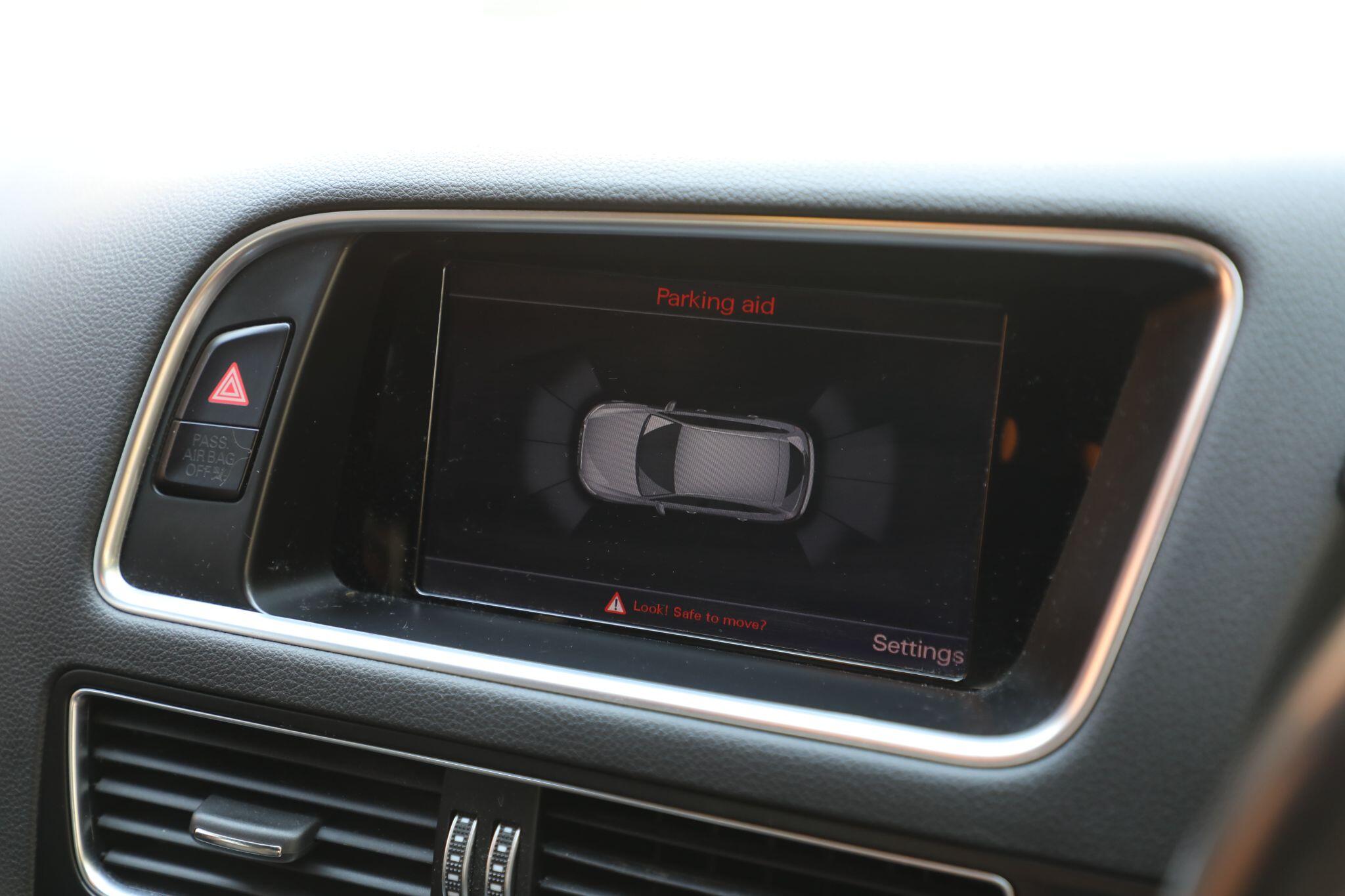 Large vehicle image